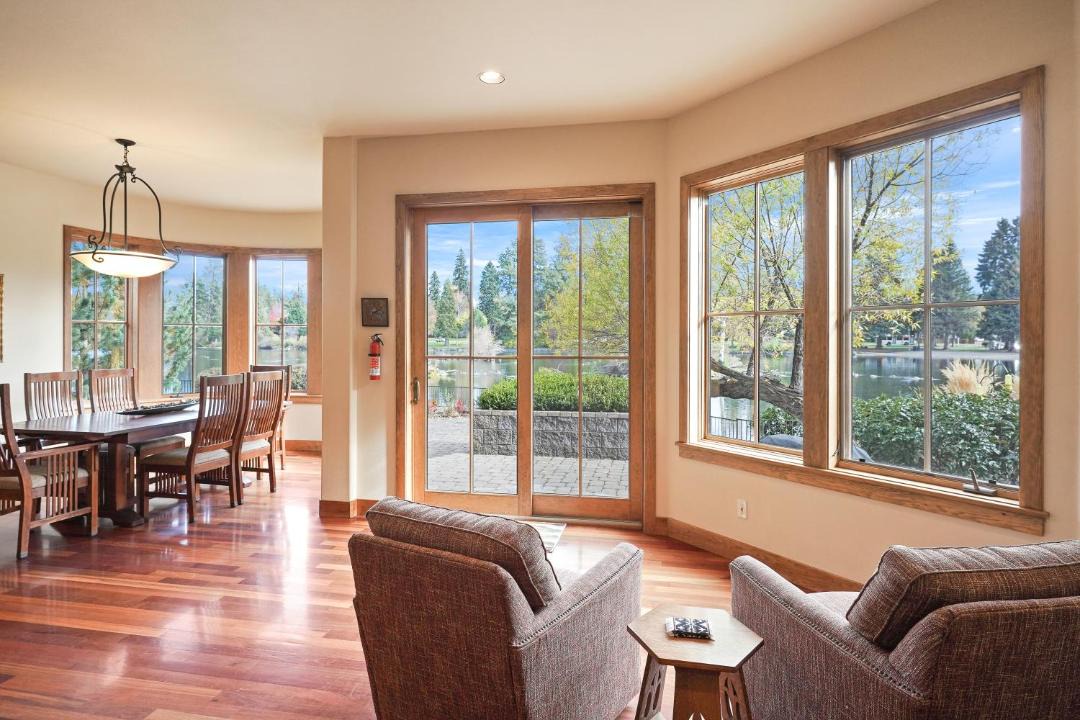 Photo of Others in River West