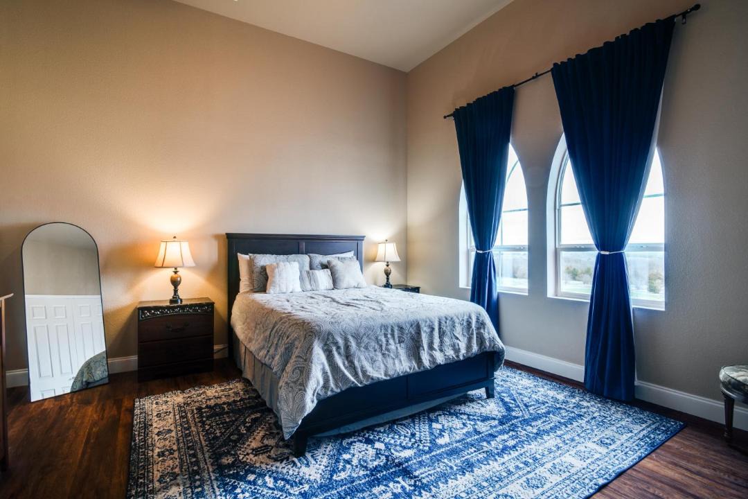 Photo of Bedroom in Rockwall