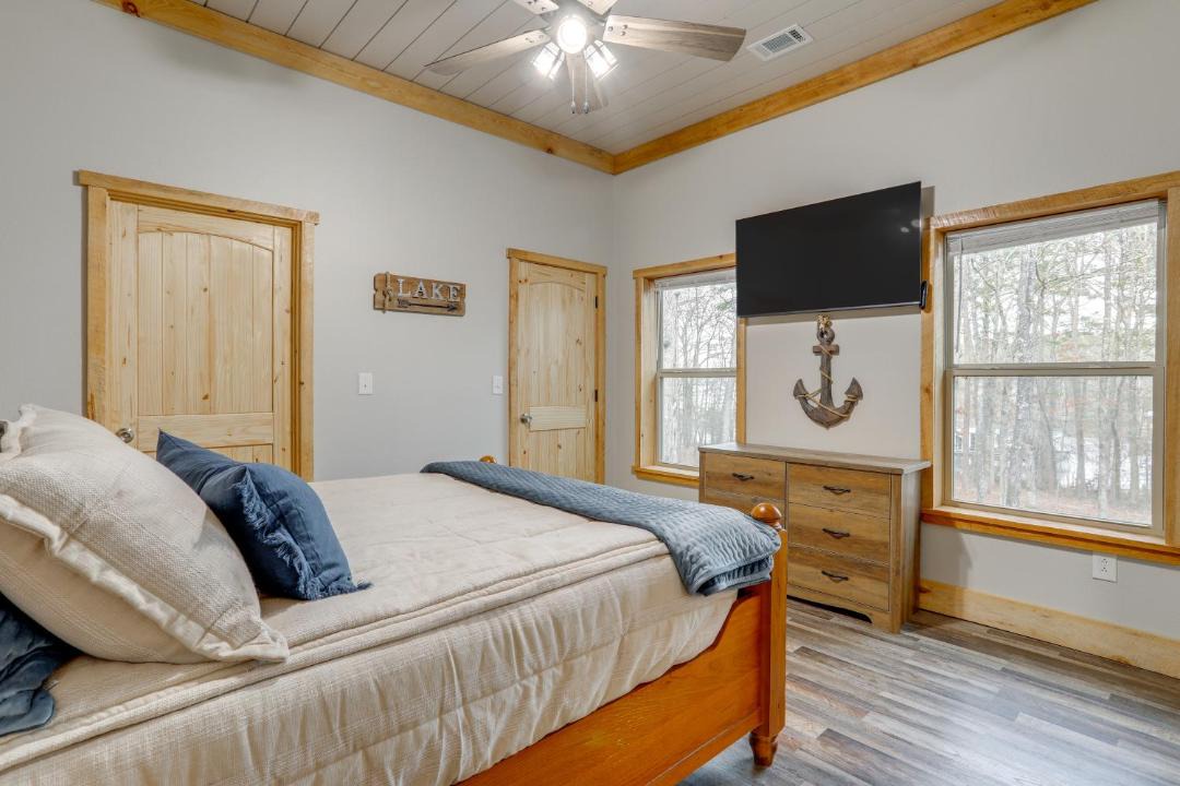 Photo of Bedroom in Wilburn