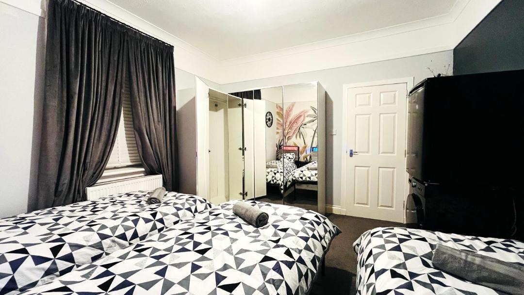 Photo of Bedroom in Cowdenbeath