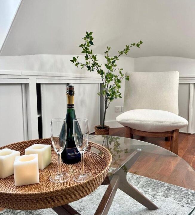 Photo of Others in Notre-Dame