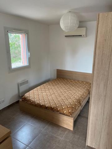 Photo of Bedroom in Ollioules