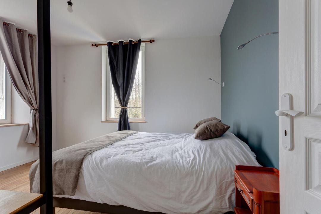 Photo of Bedroom in Remilly-Aillicourt