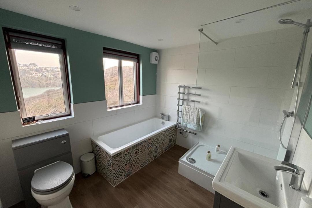 Photo of Bathroom in Crantock