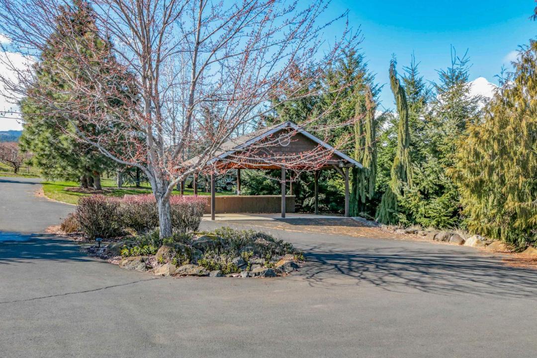 Photo of Outdoor in Hood River