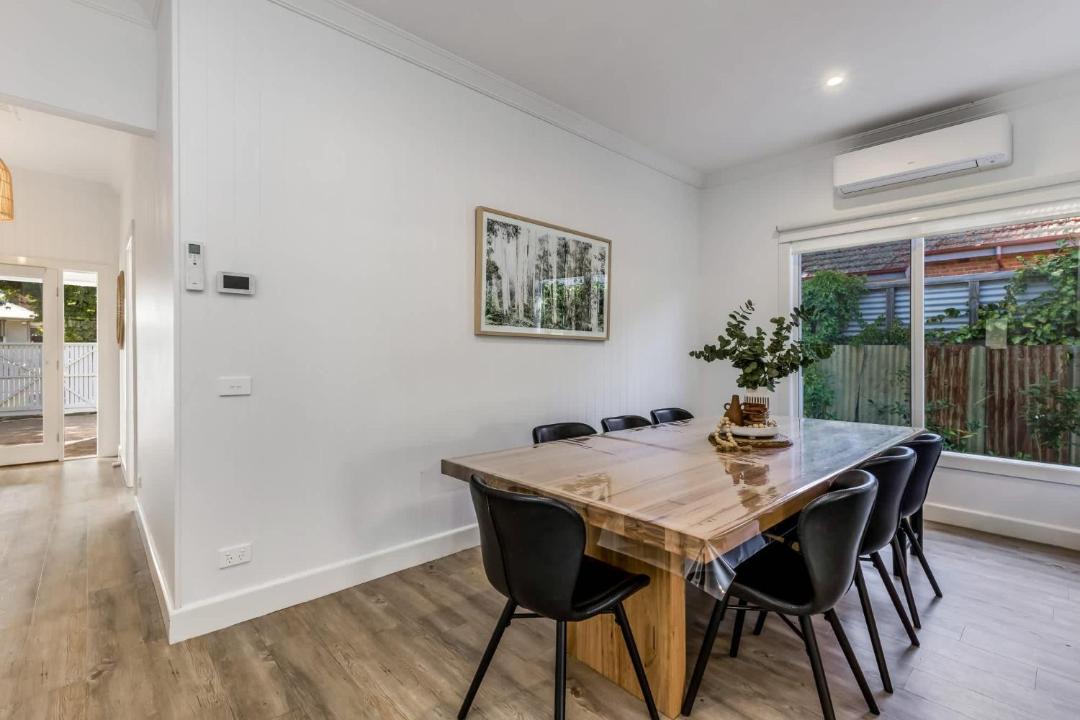 Photo of Others in Bendigo