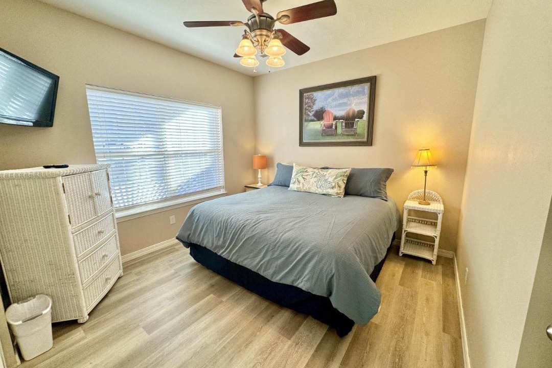 Photo of Bedroom in Hollister