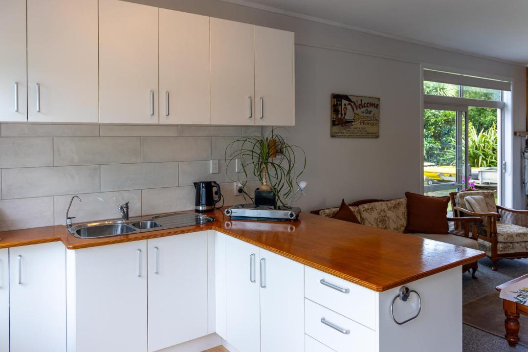Photo of Kitchen in Cooks Beach