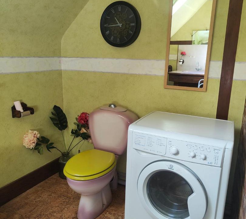 Photo of Bathroom in Tonnerre