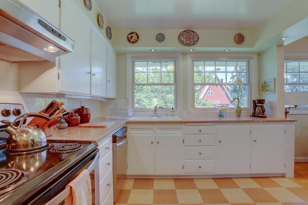 Photo of Kitchen in Hood River