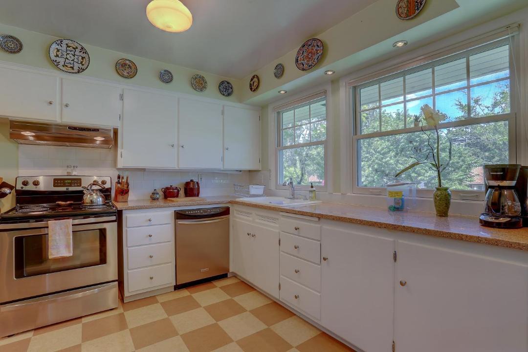 Photo of Kitchen in Hood River