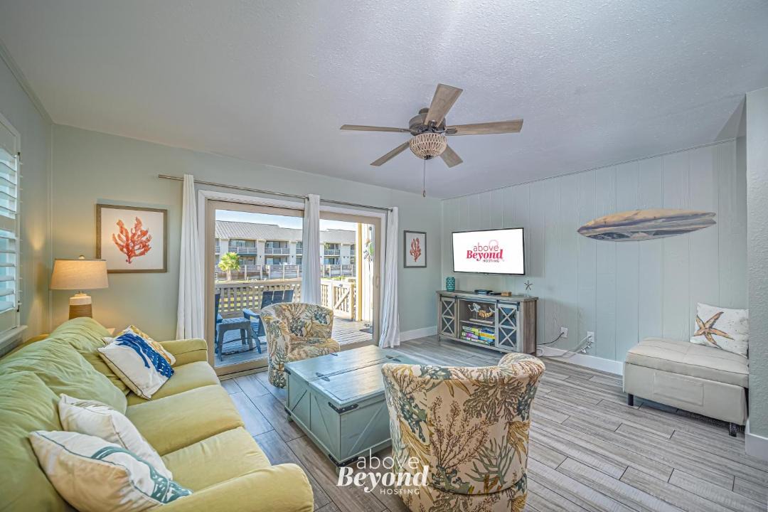 Photo of Others in Harbor Oaks