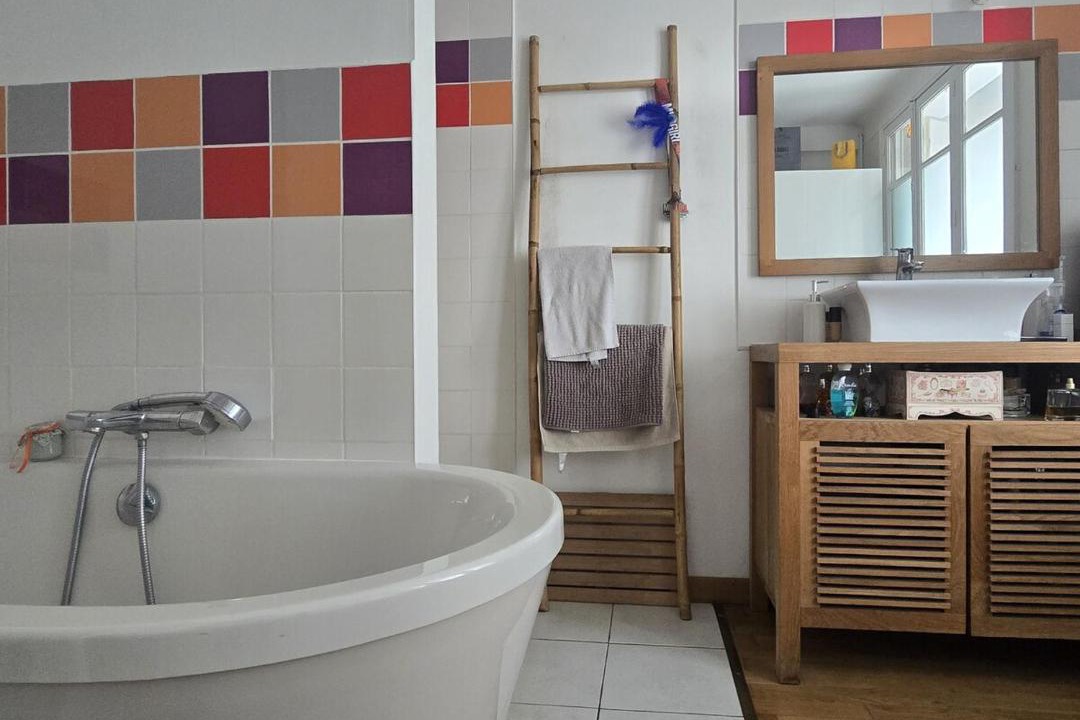 Photo of Bathroom in Republique