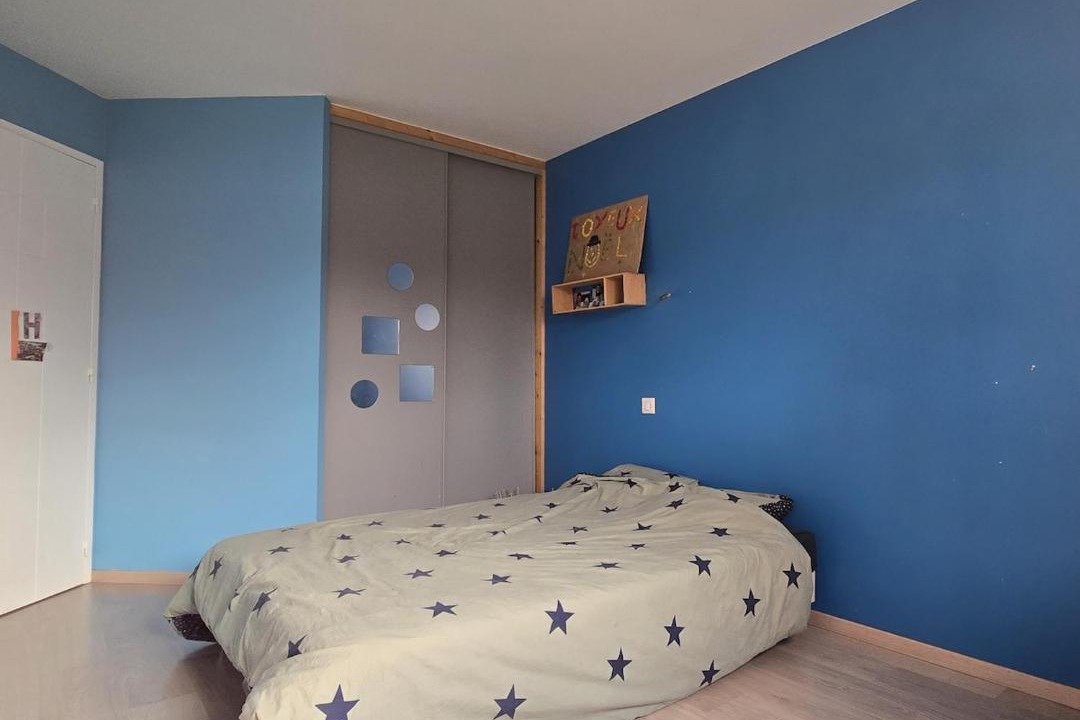 Photo of Bedroom in Volnay