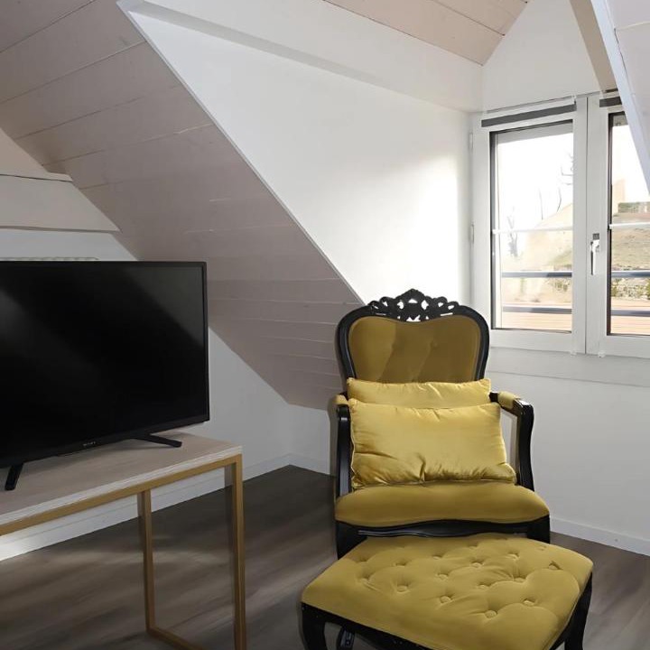 Photo of Livingroom in Neuchatel