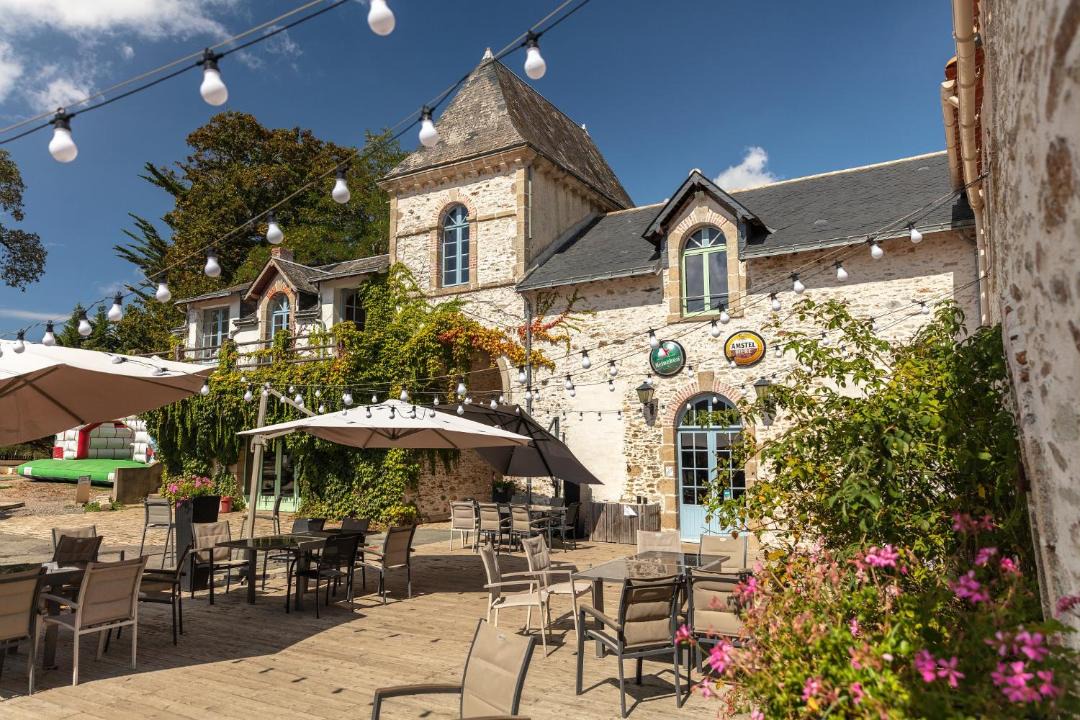 Photo of Others in Saint-Julien-des-Landes