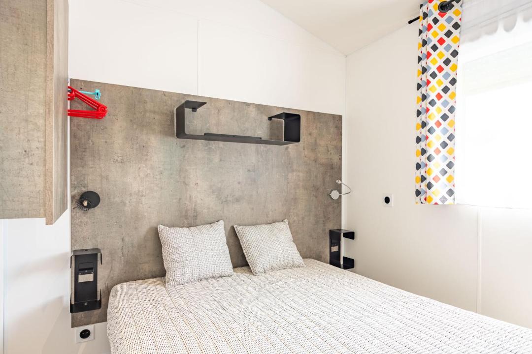 Photo of Others in LʼIle-dʼOlonne