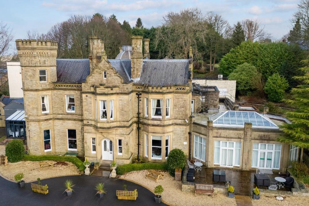 Photo of Others in Kerridge