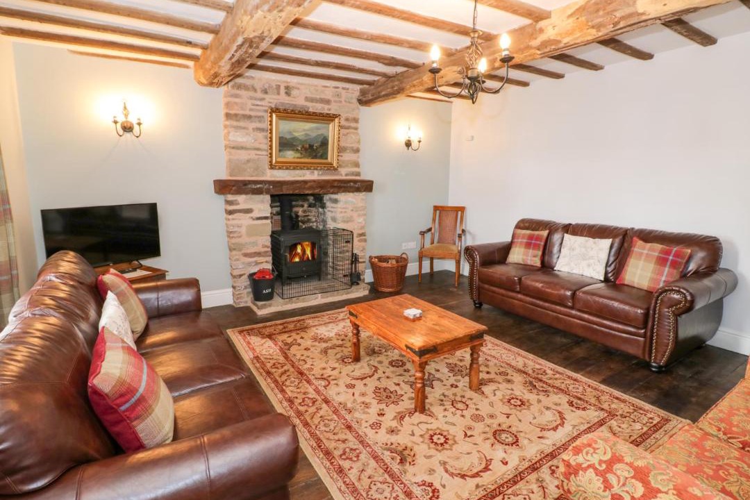 Photo of Others in Clows Top