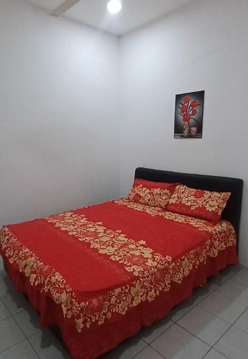 Photo of Bedroom in Mukim 9