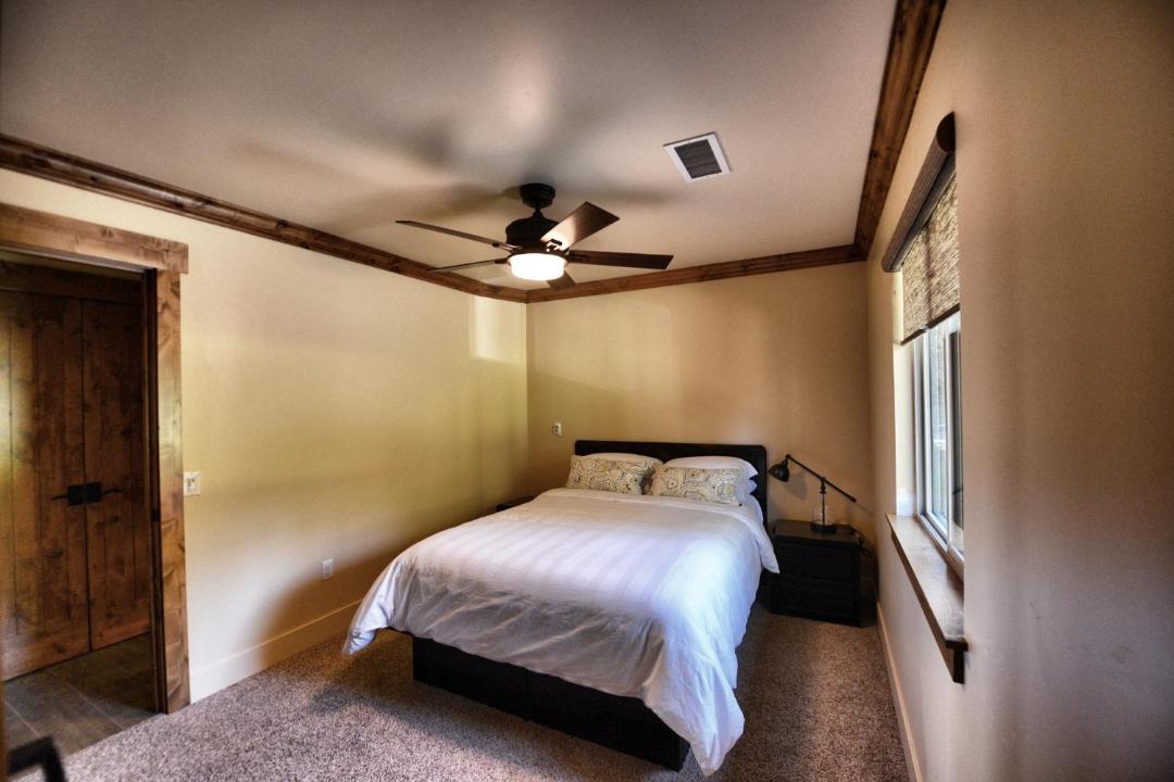 Photo of Bedroom in Foresthill