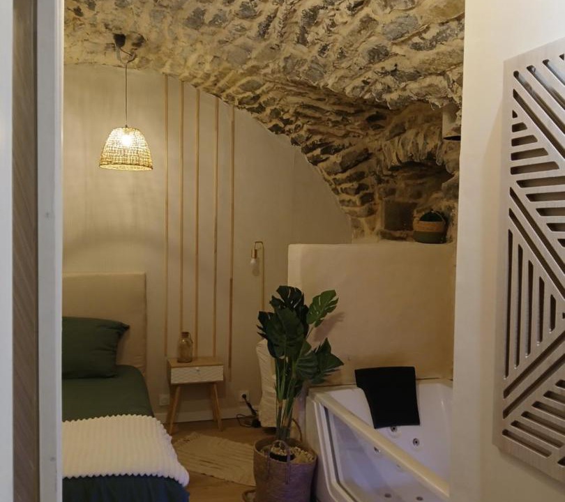 Photo of Others in Villeneuve-de-Berg