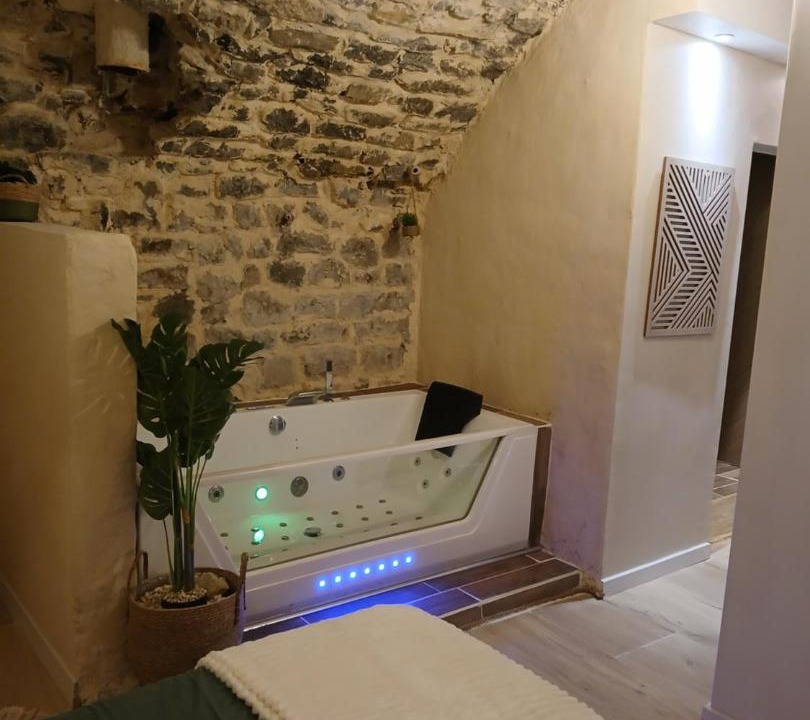 Photo of Others in Villeneuve-de-Berg