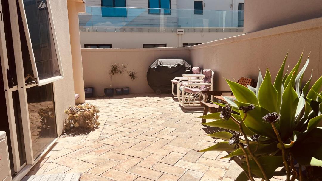 Photo of Others in Omanu