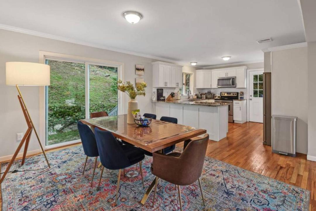 Photo of Others in Westport