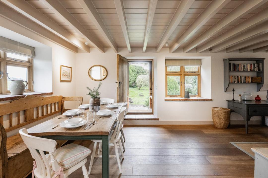 Photo of Others in Field Dalling