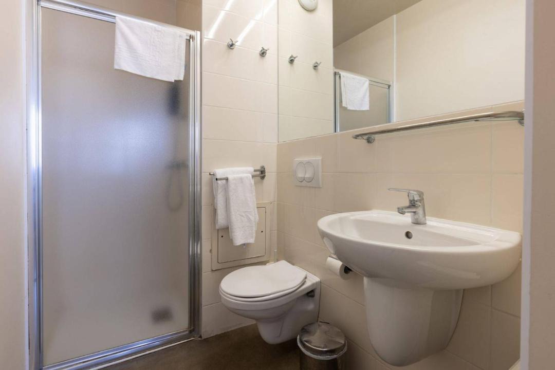 Photo of Bathroom in Lormont