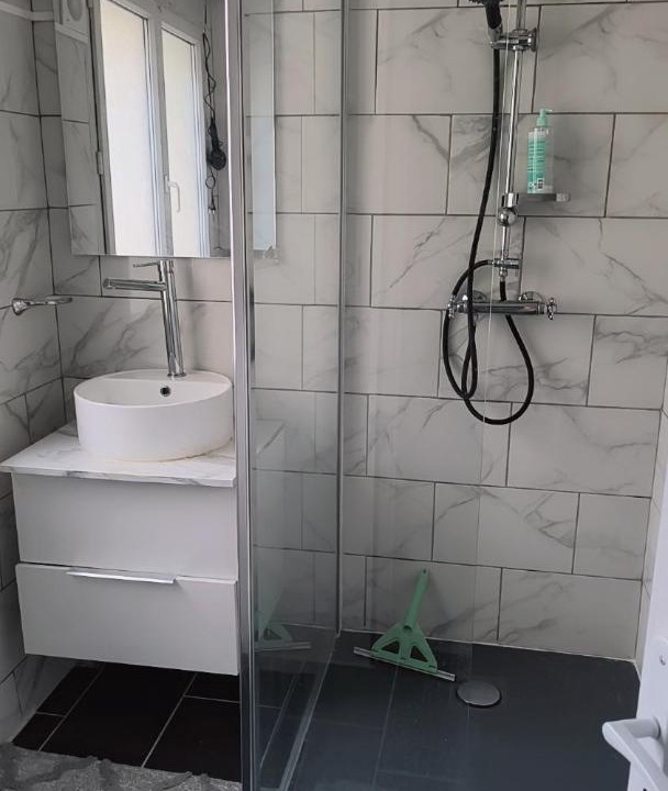 Photo of Bathroom in Calais