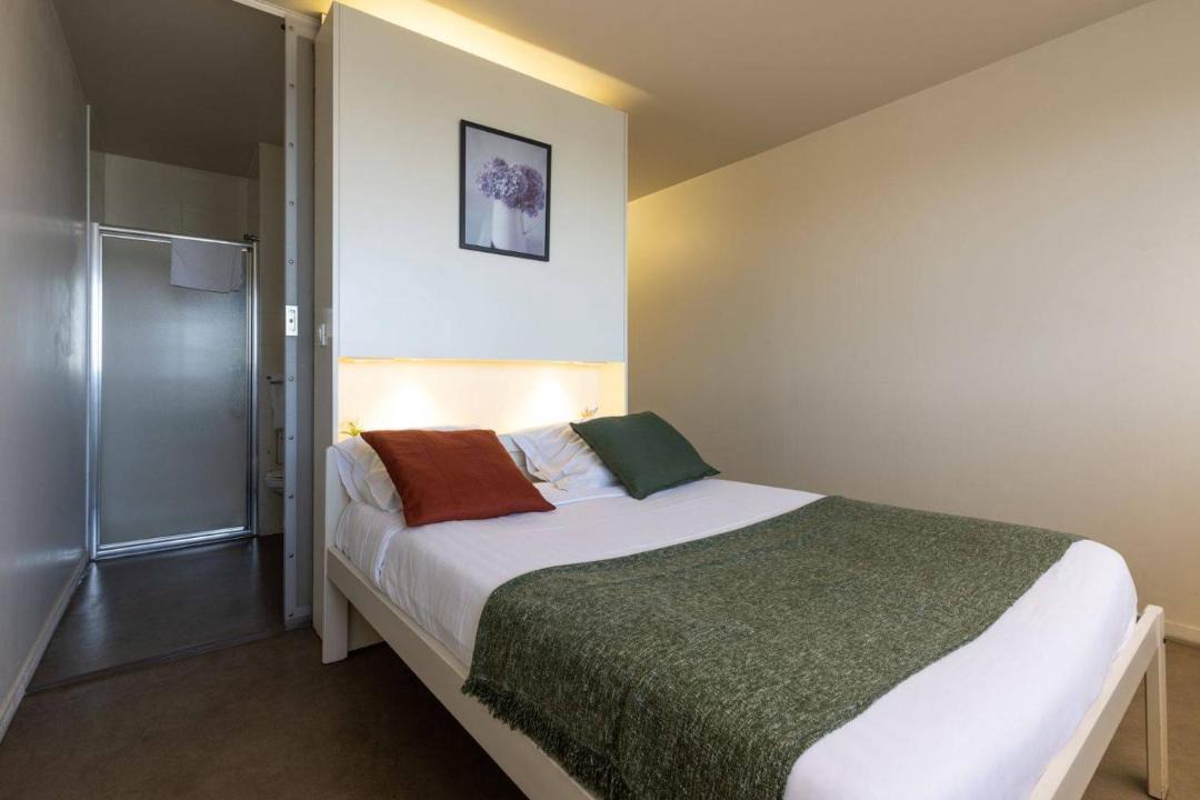 Photo of Bedroom in Lormont