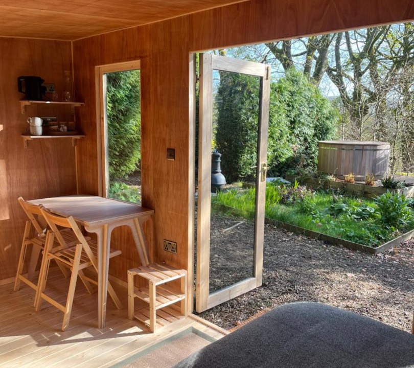 Photo of Others in Lumbutts