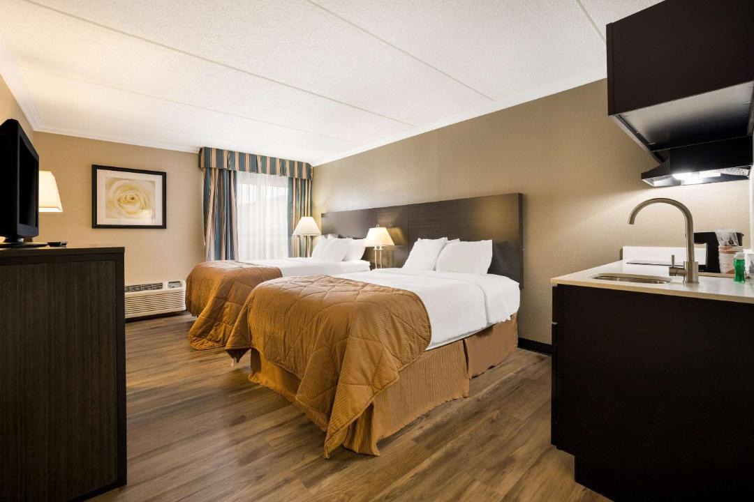 Photo of Bedroom in Lindbergh Lawns