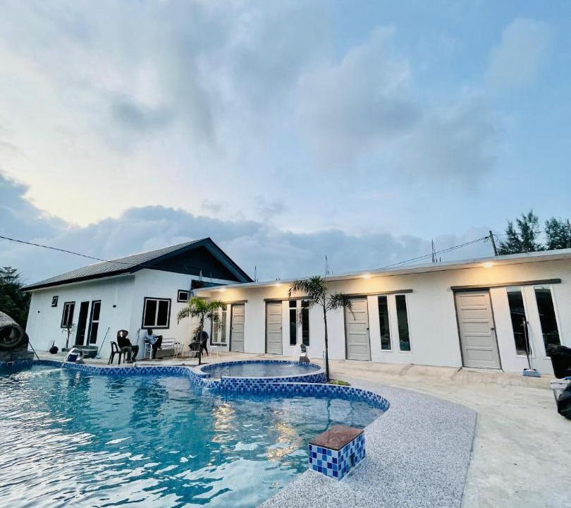 Photo of Others in Paka