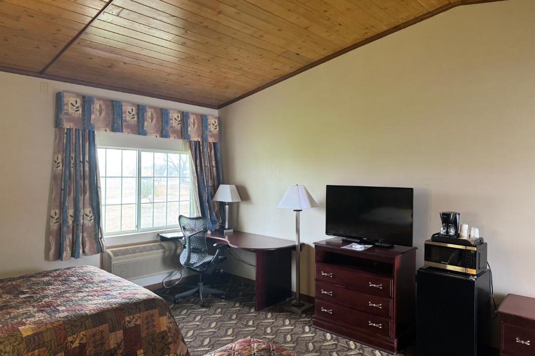 Photo of Bedroom in Clinton