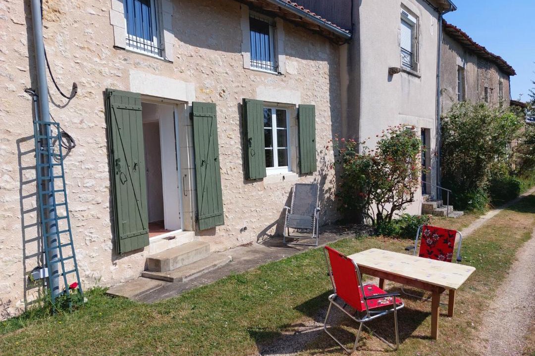 Photo of Others in Marnay