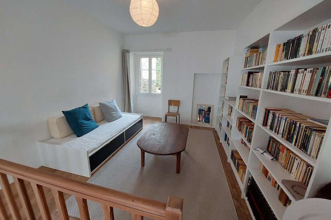 Photo of Others in Marnay