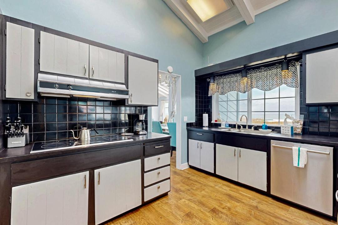 Photo of Others in Fort Bragg