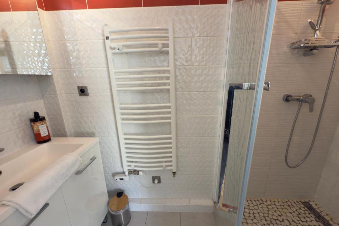 Photo of Bathroom in Contres