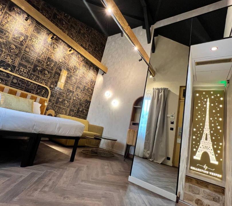 Photo of Others in Faubourg Saint-Germain