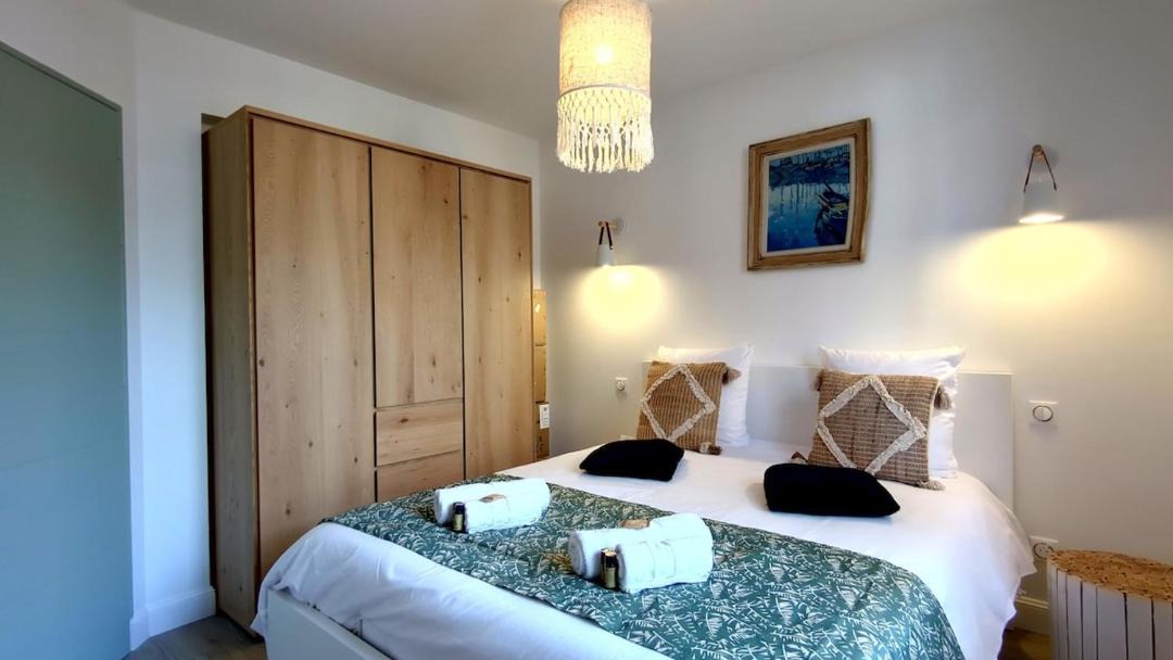 Photo of Bedroom in Saint-Georges-de-Didonne