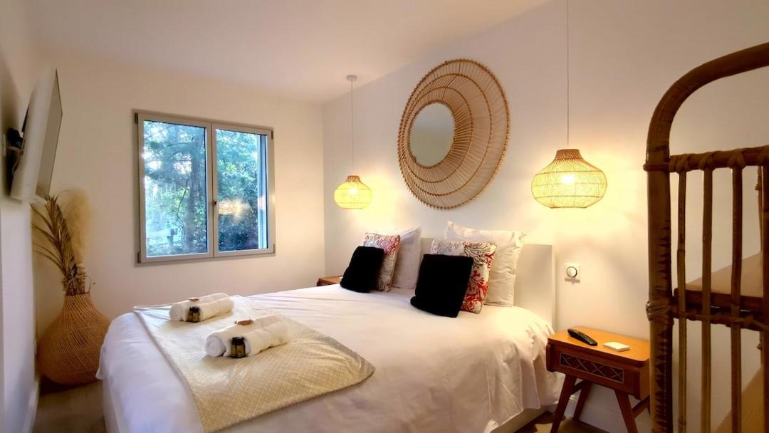 Photo of Bedroom in Saint-Georges-de-Didonne