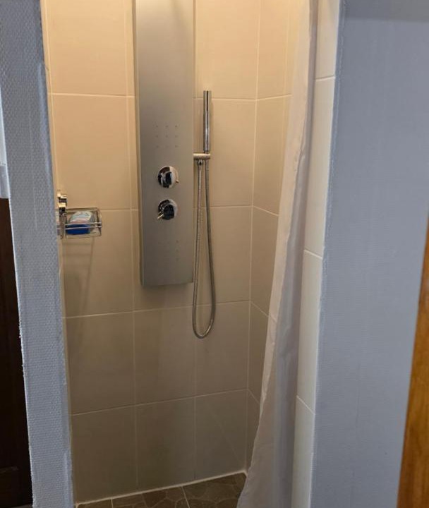 Photo of Bathroom in Oucques