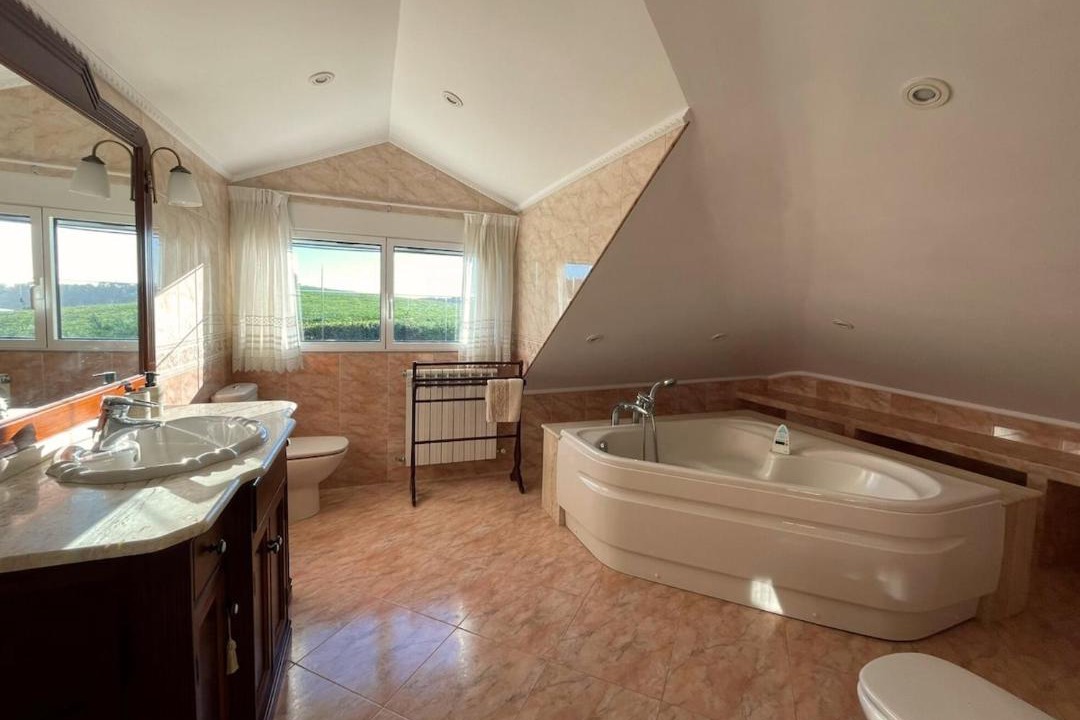 Photo of Bathroom in Somo