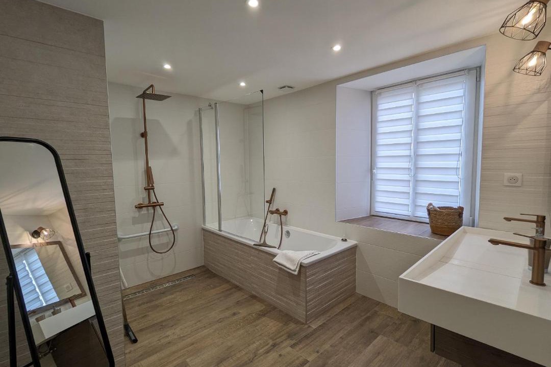 Photo of Bathroom in Spincourt