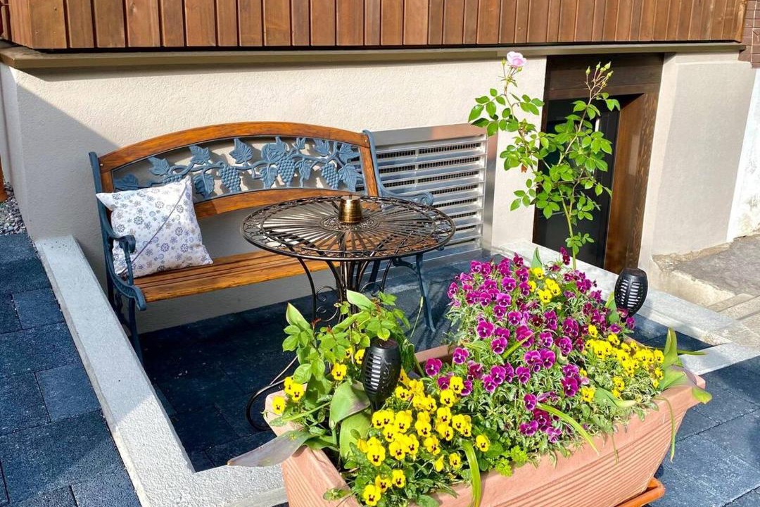 Photo of Patio Balcony in Gsteigwiler