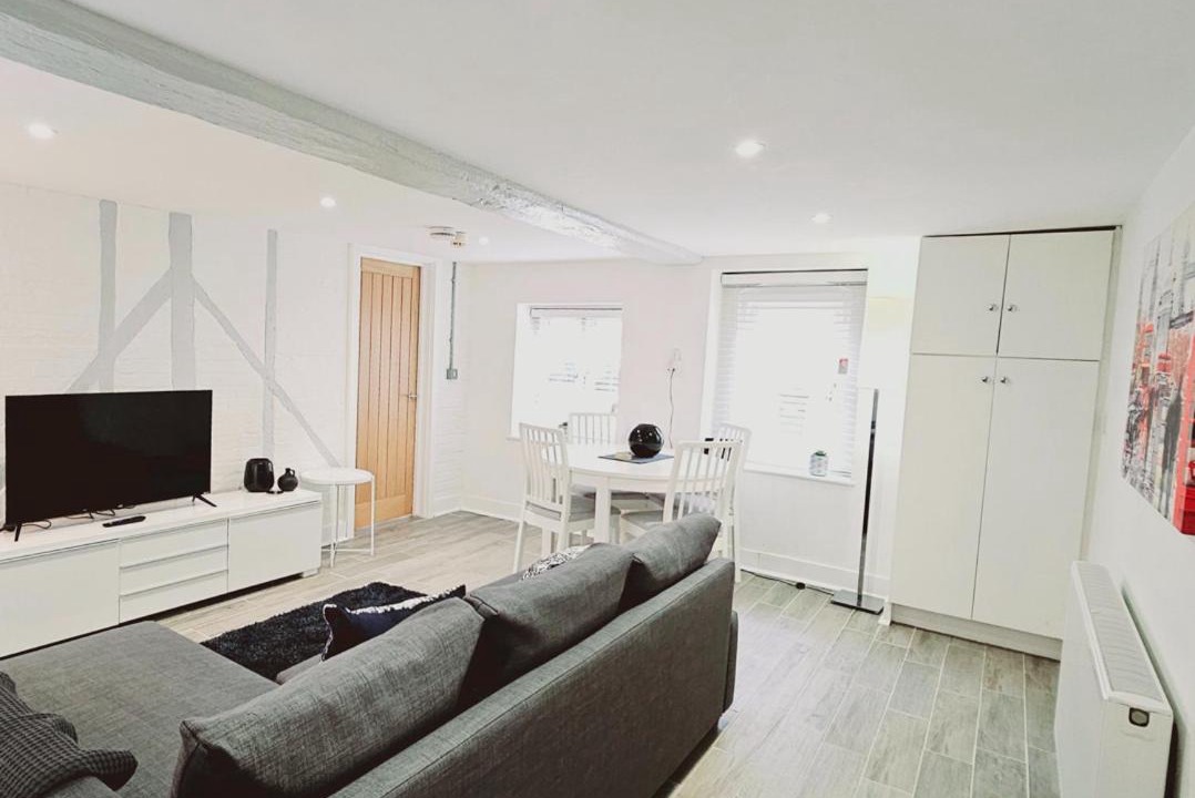 Photo of Others in Farnham