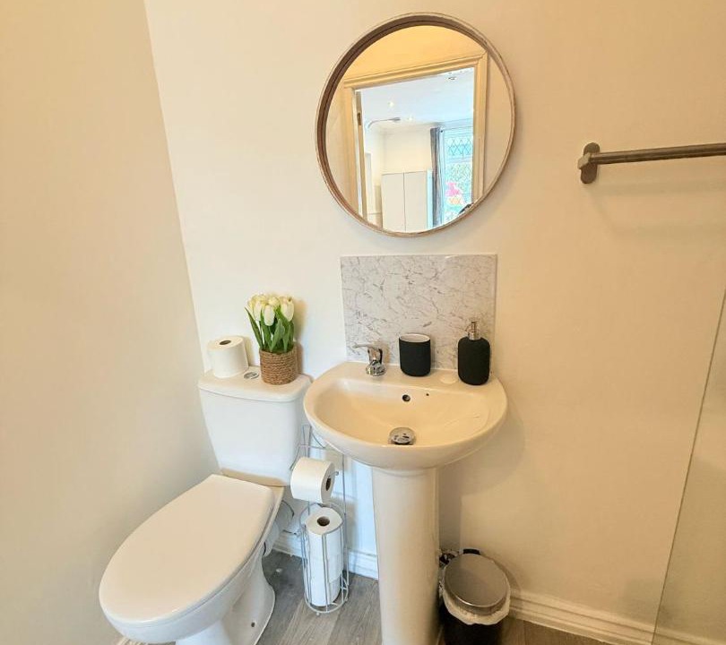 Photo of Bathroom in Wembley Park